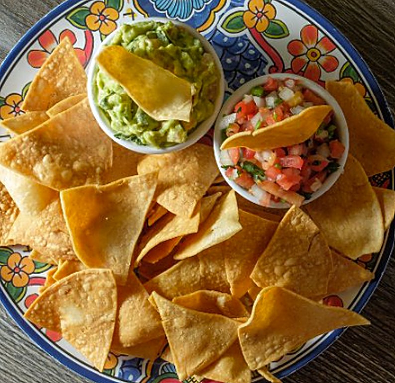 Chips with salsa and guacamole